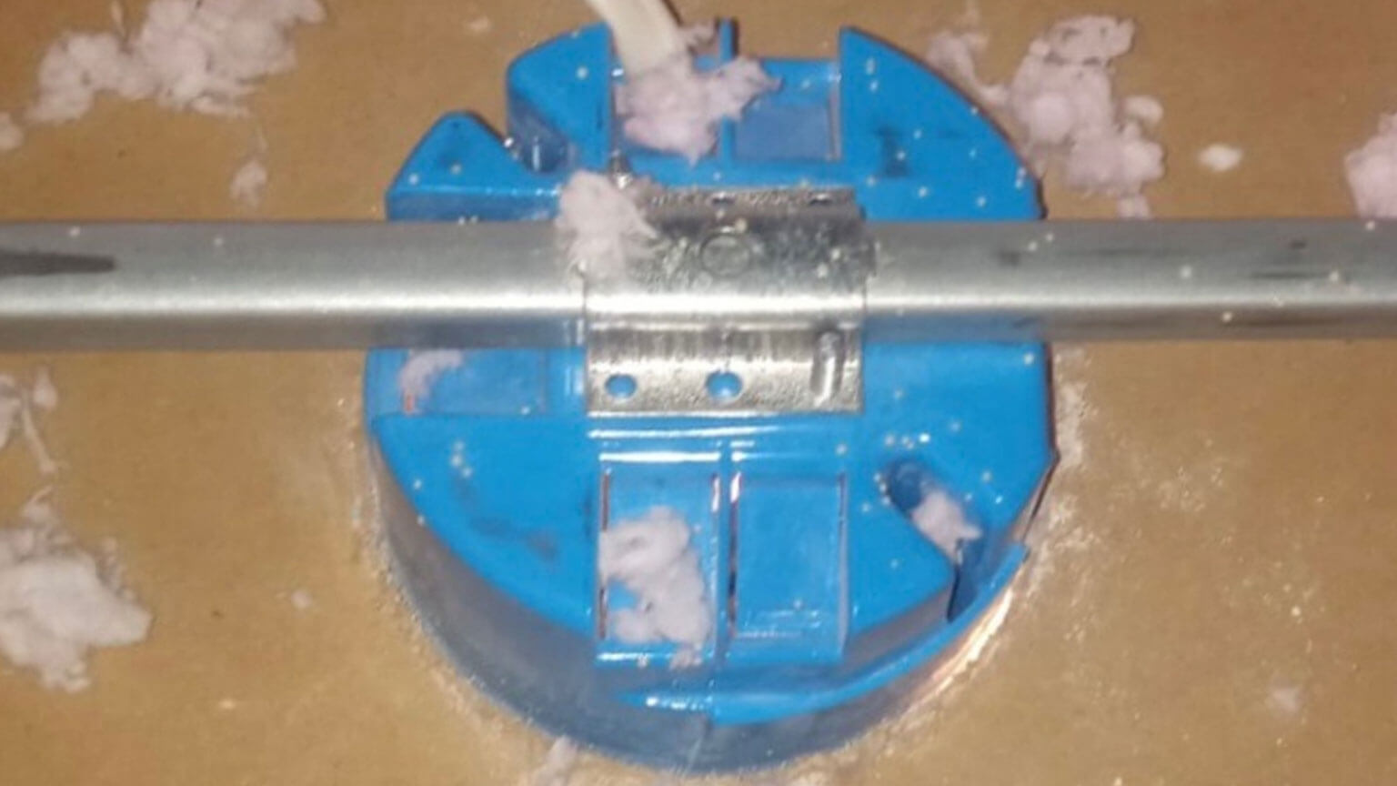 Attic air leak before sealing